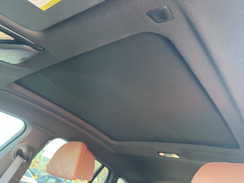 Used 2026 BMW X6 xDrive40i image 18