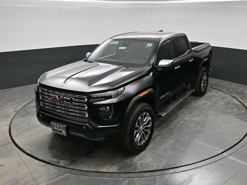 New 2026 GMC Canyon Denali image 24