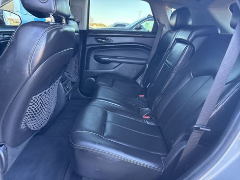 Used 2013 Cadillac SRX Base image 11