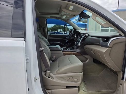 Used 2017 Chevrolet Tahoe Premier AWD/4WD image 22