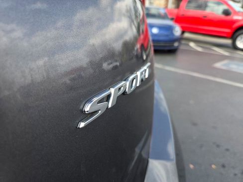 Used 2020 Honda Civic Sport image 11