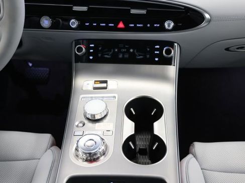 New 2026 Genesis GV70 2.5T Advanced w/ G1 Accessory Package image 40