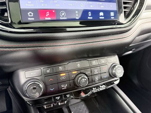 Used 2026 Dodge Durango GT image 22