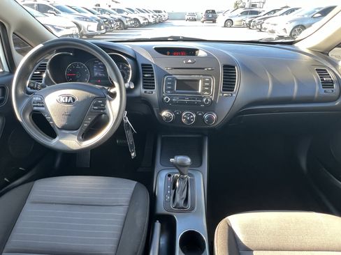 Used 2016 Kia Forte LX image 17