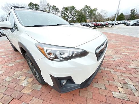 Used 2019 Subaru Crosstrek 2.0i Premium image 4