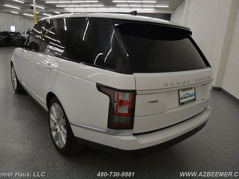 Used 2017 Land Rover Range Rover HSE image 11