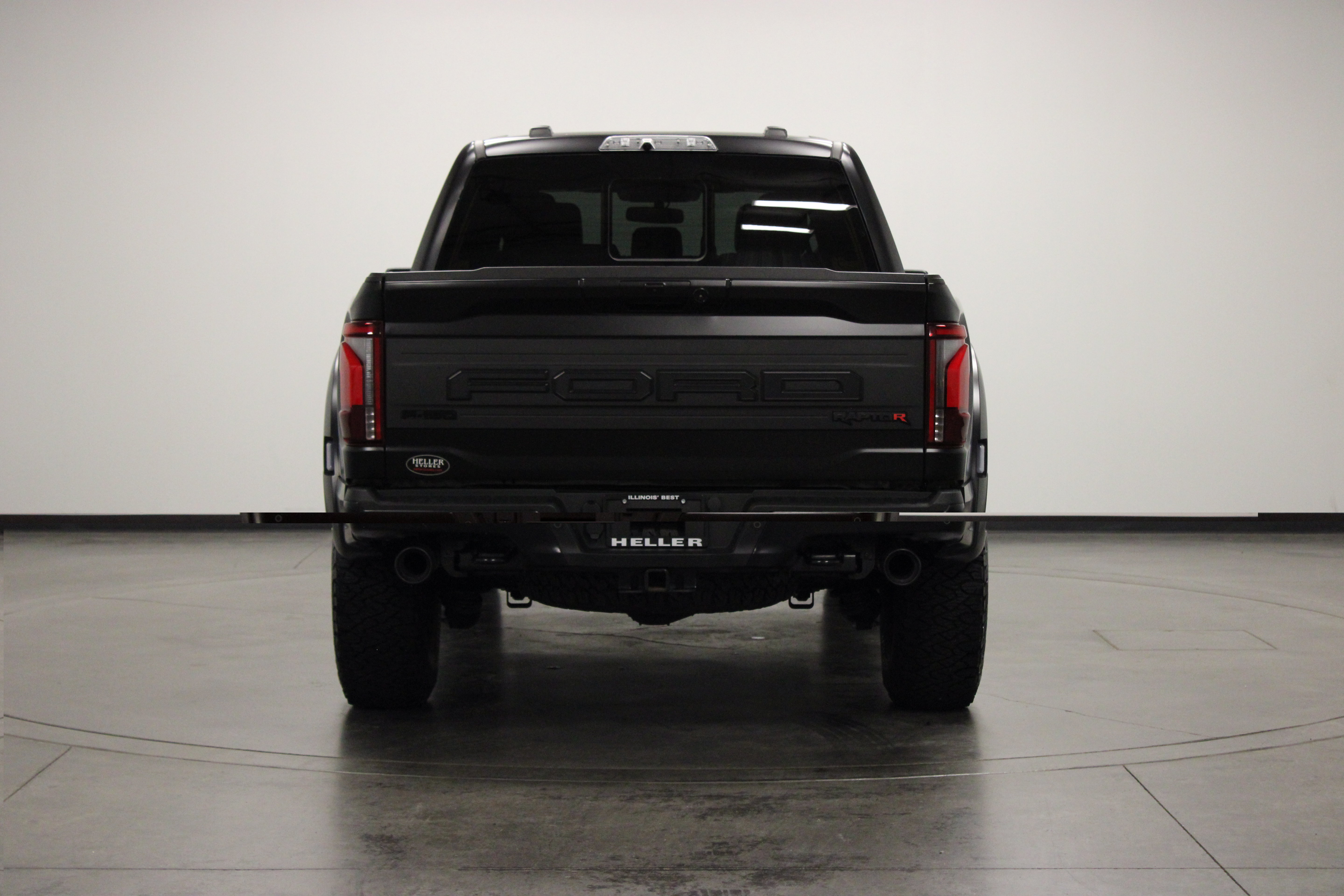 Used 2025 Ford F150 Raptor w/ Equipment Group 803A Raptor R AWD/4WD image 7