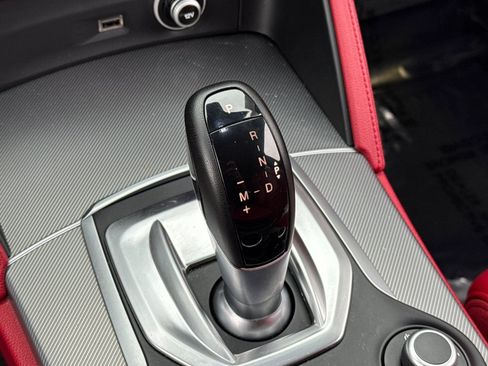Used 2019 Alfa Romeo Stelvio Ti Sport w/ Quick Order Package 22S Sport AWD/4WD image 17