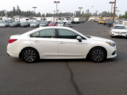 Used 2019 Subaru Legacy 2.5i Premium image 6
