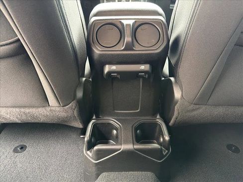 Used 2023 Jeep Gladiator Willys image 22