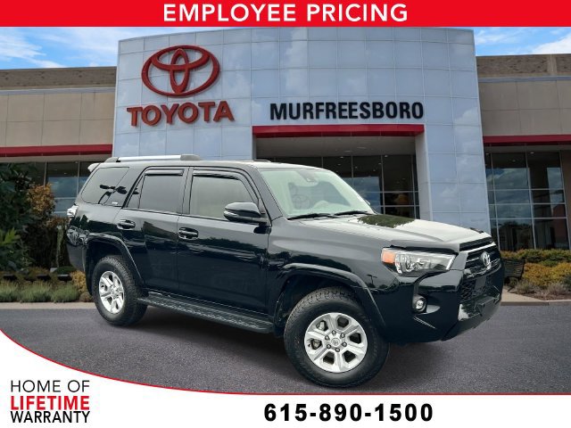 Used 2022 Toyota 4Runner SR5 Premium w/ Moonroof Package AWD/4WD image 1