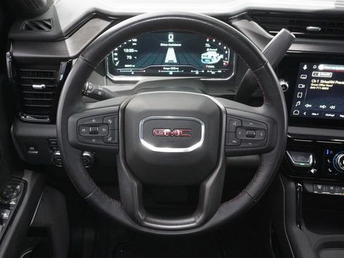 Used 2025 GMC Sierra 2500 AT4X AWD/4WD image 21