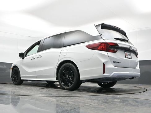 New 2026 Honda Odyssey Sport-L image 45