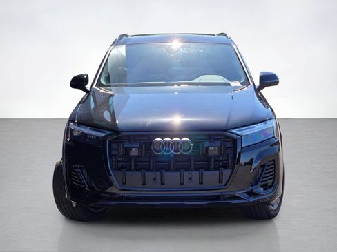 Used 2025 Audi Q7 3.0T Premium Plus AWD/4WD image 3