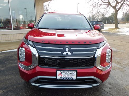 New 2026 Mitsubishi Outlander SEL image 8