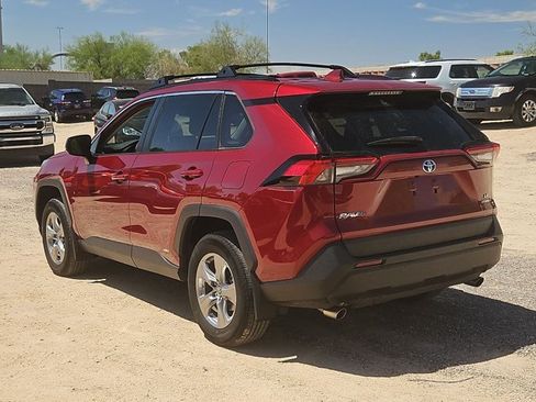 Used 2024 Toyota RAV4 LE AWD/4WD image 8