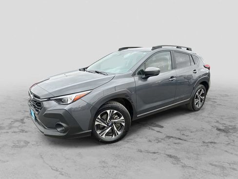 Used 2024 Subaru Crosstrek 2.0i Premium image 1