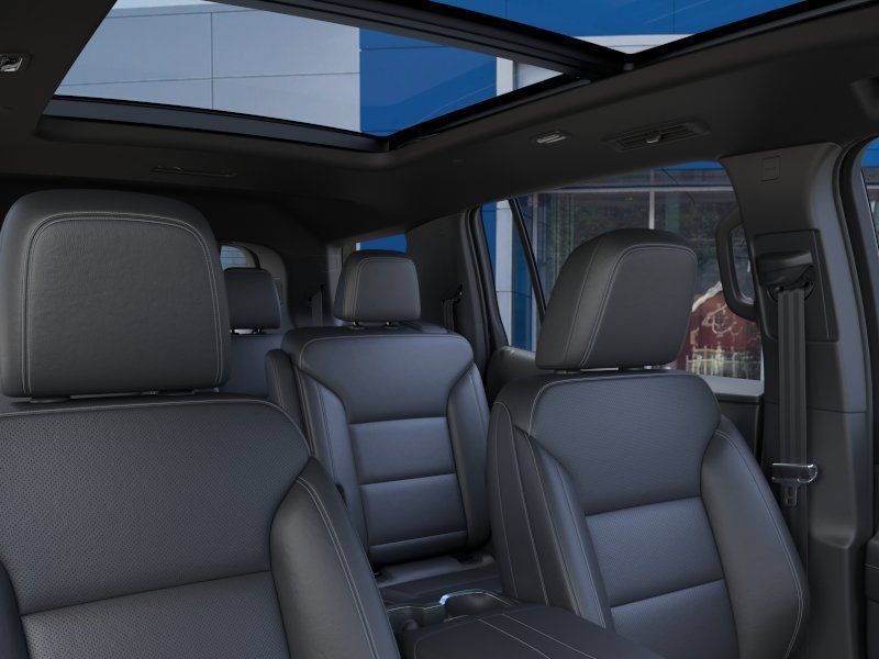 New 2027 Chevrolet Traverse LT w/ Sun and Wheel Package AWD/4WD image 24