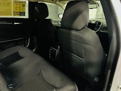 Used 2021 Chrysler 300 Touring w/ Sport Appearance Package RWD image 27