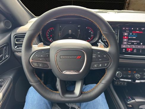 Used 2025 Dodge Durango R/T AWD/4WD image 25