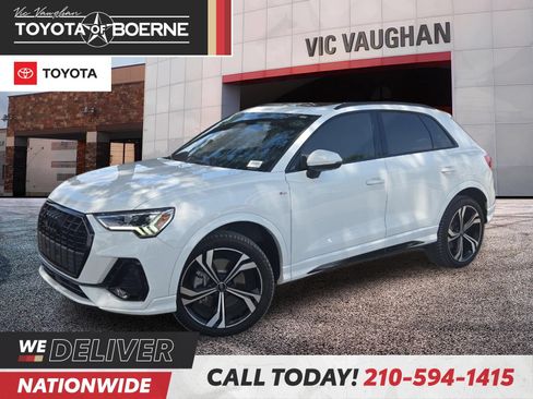 Used 2024 Audi Q3 2.0T Premium Plus w/ Premium Plus Package AWD/4WD image 1