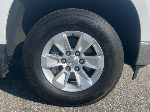 Used 2025 Chevrolet Silverado 1500 LT RWD image 34