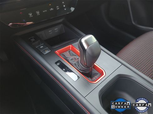 Certified 2025 Nissan Kicks SR w/ Interior Electronics Package image 24