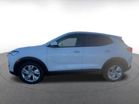 Used 2025 Buick Encore GX Preferred image 9