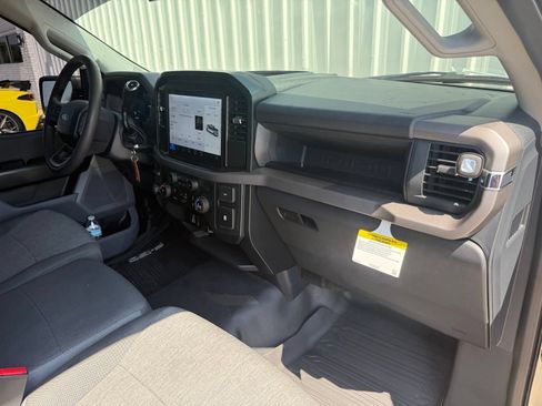 Used 2025 Ford F150 XL w/ Equipment Group 103A High AWD/4WD image 15