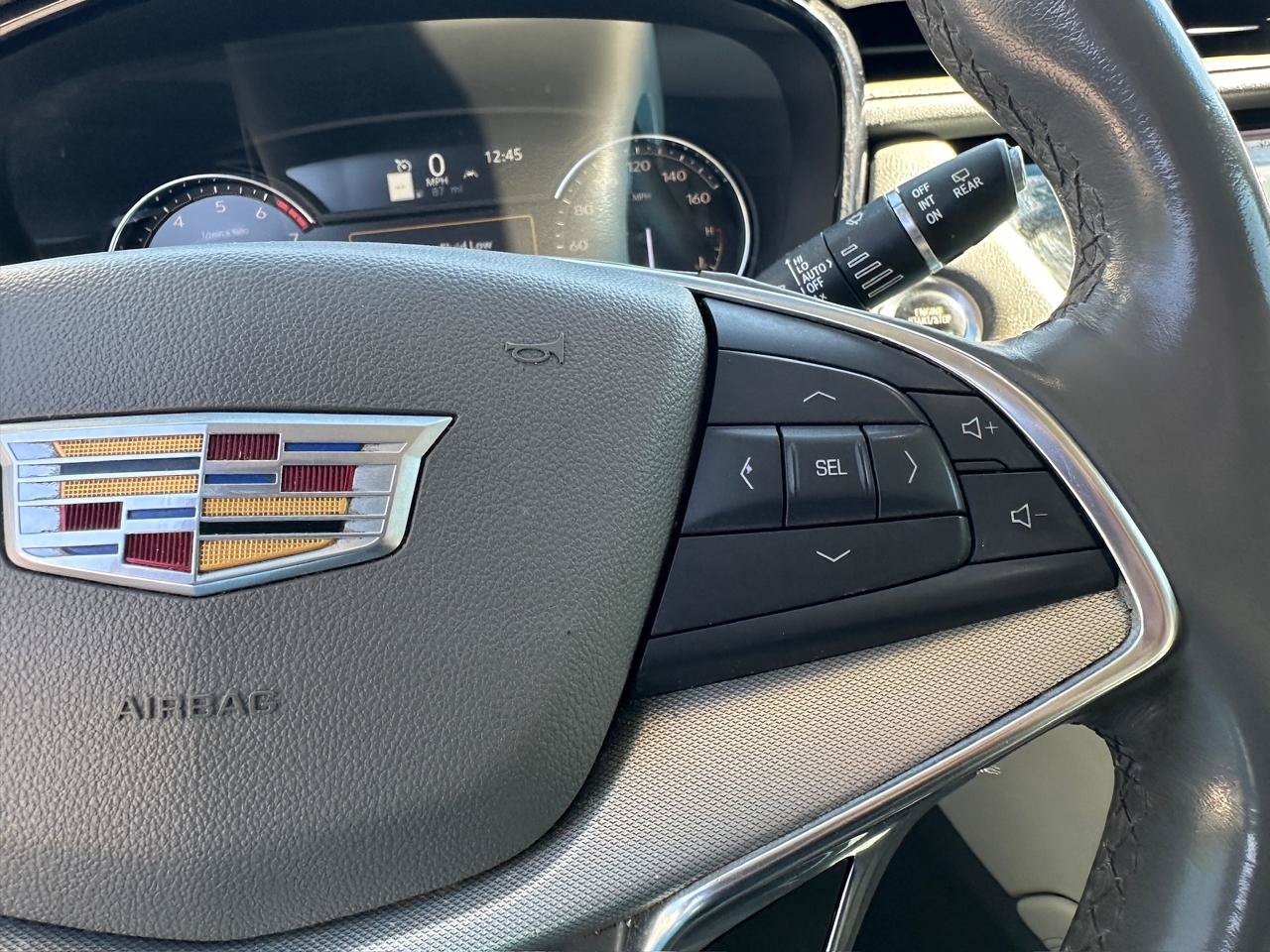 Used 2021 Cadillac XT5 Premium Luxury FWD image 28