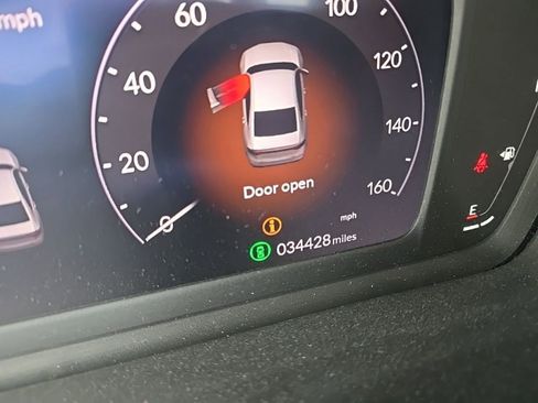 Used 2023 Honda Accord EX image 10