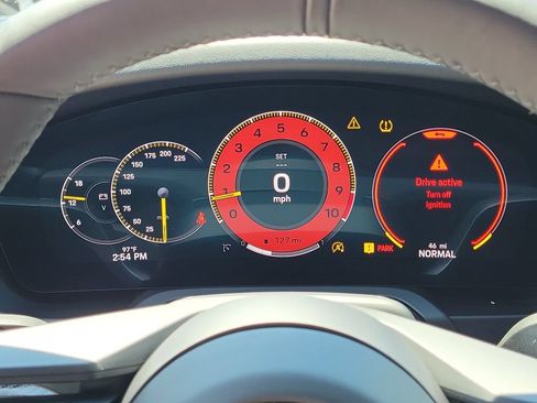 Certified 2026 Porsche 911 GT3 RWD image 37