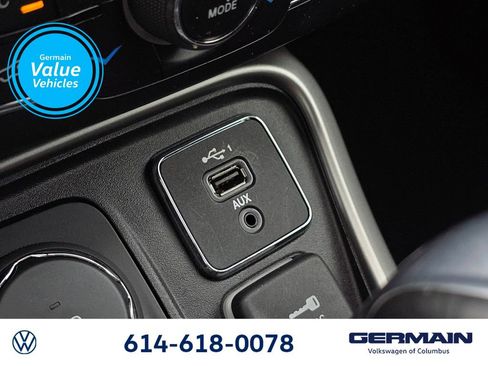Used 2021 Jeep Compass Latitude w/ Convenience Group AWD/4WD image 32