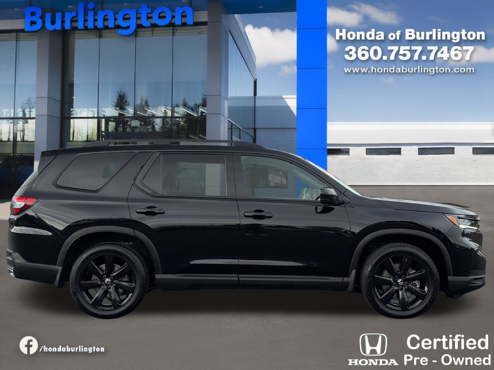 Certified 2025 Honda Pilot Black Edition image 8