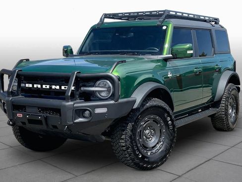 Used 2024 Ford Bronco Outer Banks AWD/4WD image 1