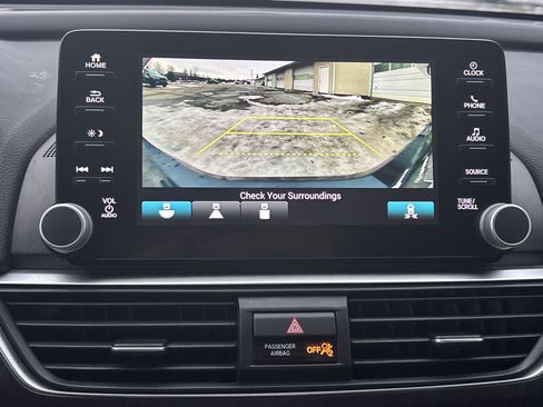 Used 2018 Honda Accord EX-L image 16