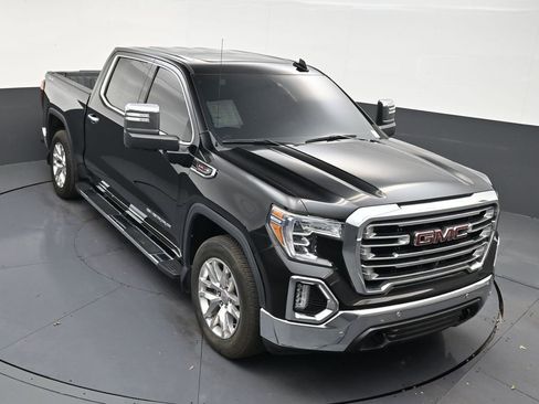 Used 2021 GMC Sierra 1500 SLT w/ SLT Premium Plus Package AWD/4WD image 19