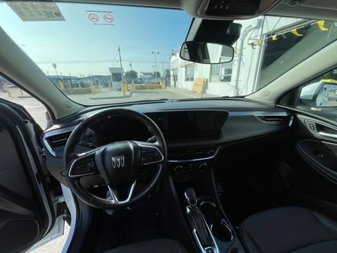 Used 2025 Buick Encore GX Preferred image 33
