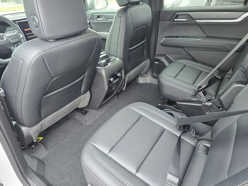 New 2026 GMC Acadia Elevation w/ Elevation Premium Package image 11