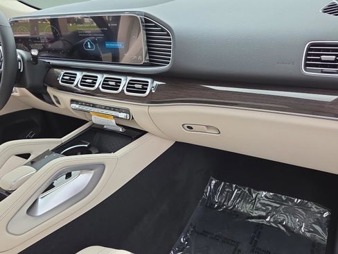 New 2026 Mercedes-Benz GLE 350 4MATIC image 17