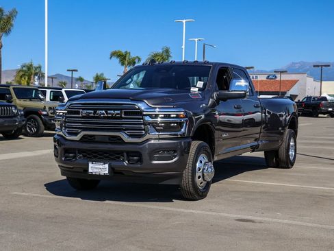 New 2026 RAM 3500 Laramie w/ Max Tow Package image 8