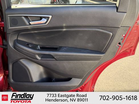 Used 2019 Ford Edge SEL w/ Equipment Group 201A FWD image 17