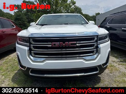 Used 2023 GMC Acadia SLT AWD/4WD image 2
