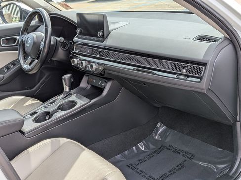 Certified 2023 Honda Civic EX-L image 28