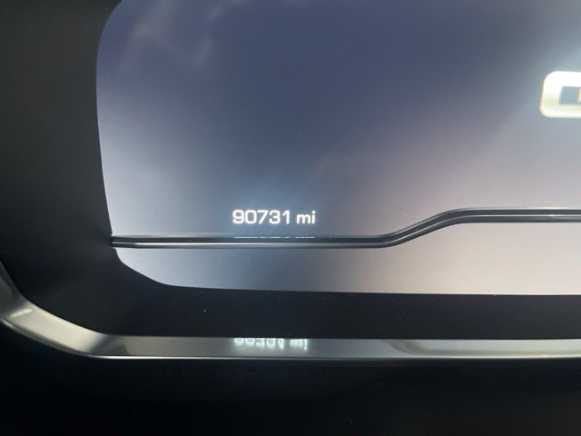 Used 2022 GMC Yukon SLT w/ SLT Premium Package RWD image 10