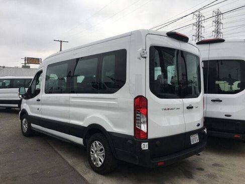 Used 2020 Ford Transit 350 XLT RWD image 4