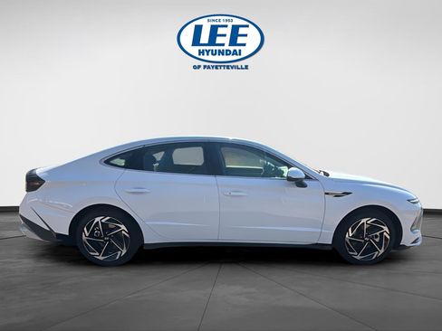 New 2026 Hyundai Sonata SEL image 6