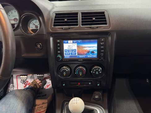 Used 2010 Dodge Challenger SRT8 w/ SRT Option Group II image 23