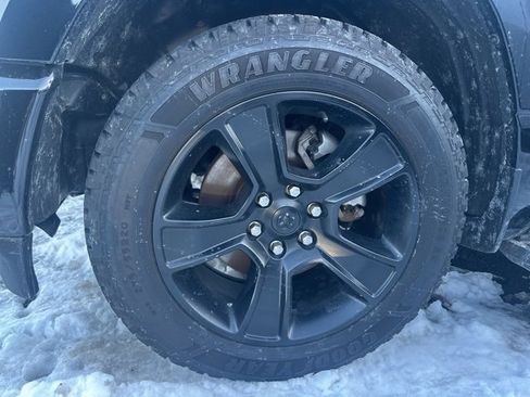 Used 2023 RAM 1500 Big Horn image 5