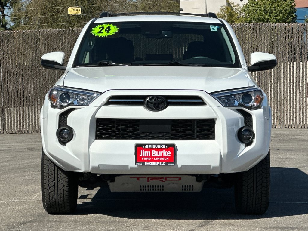 Used 2024 Toyota 4Runner SR5 RWD image 8